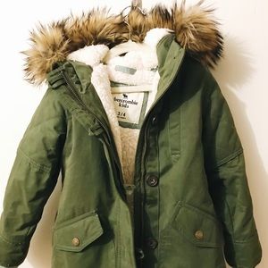 Abercrombie Kids Olive Green Sherpa Lined Parka
